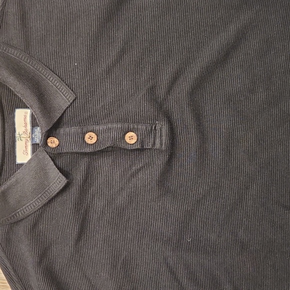 Tommy Bahama - Picture 3 of 3